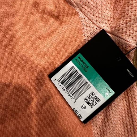 Nike Women’s XL Activewear Bundle lot 3 pieces NEW - Picture 2 of 9